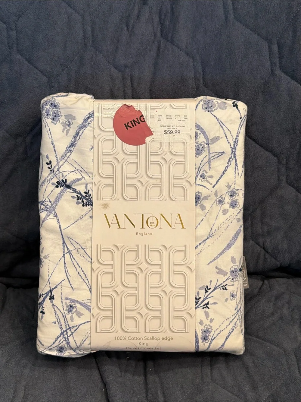 Vantona King Duvet Cover Set in White with Blue Floral Print